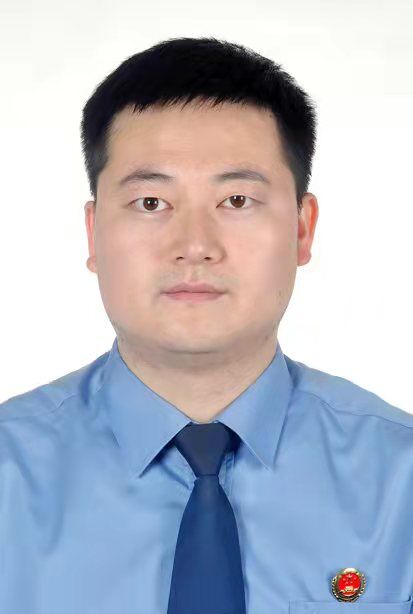 区检察院检查委员会专职委员 杨康，13990044230