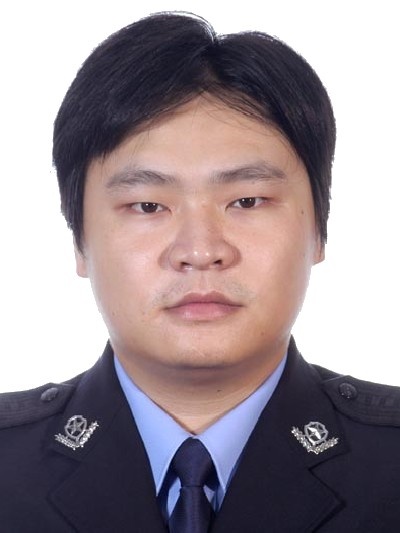 区公安分局副局长谭海波，13890031313